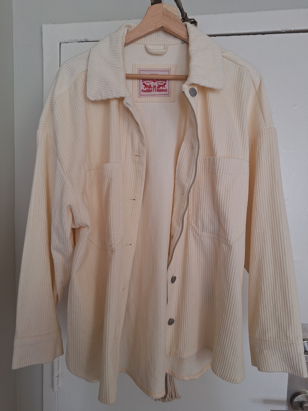Levi's Cream Corduroy Shirt Jacket Size M